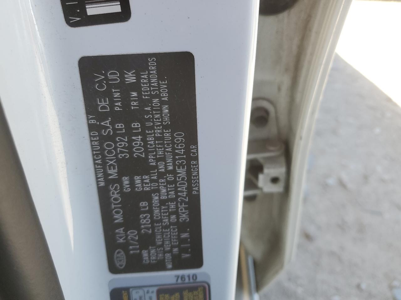 2021 Kia Forte - Image 12