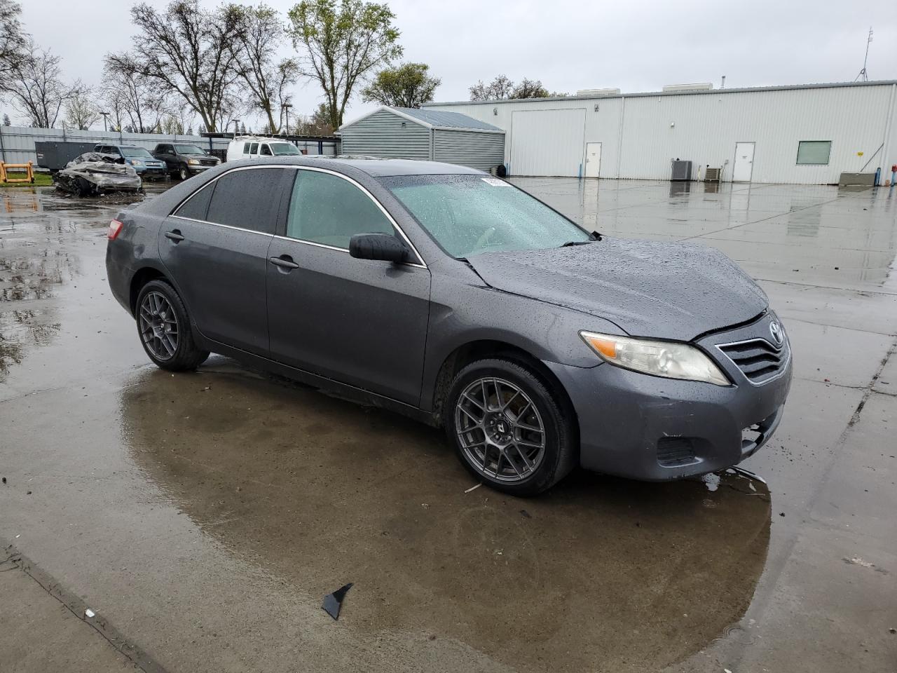 2009 Toyota Camry - Image 4