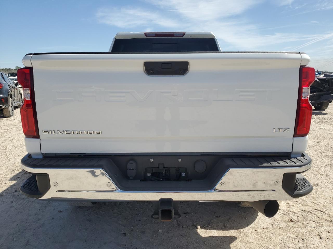 2021 Chevrolet Silverado - Image 6