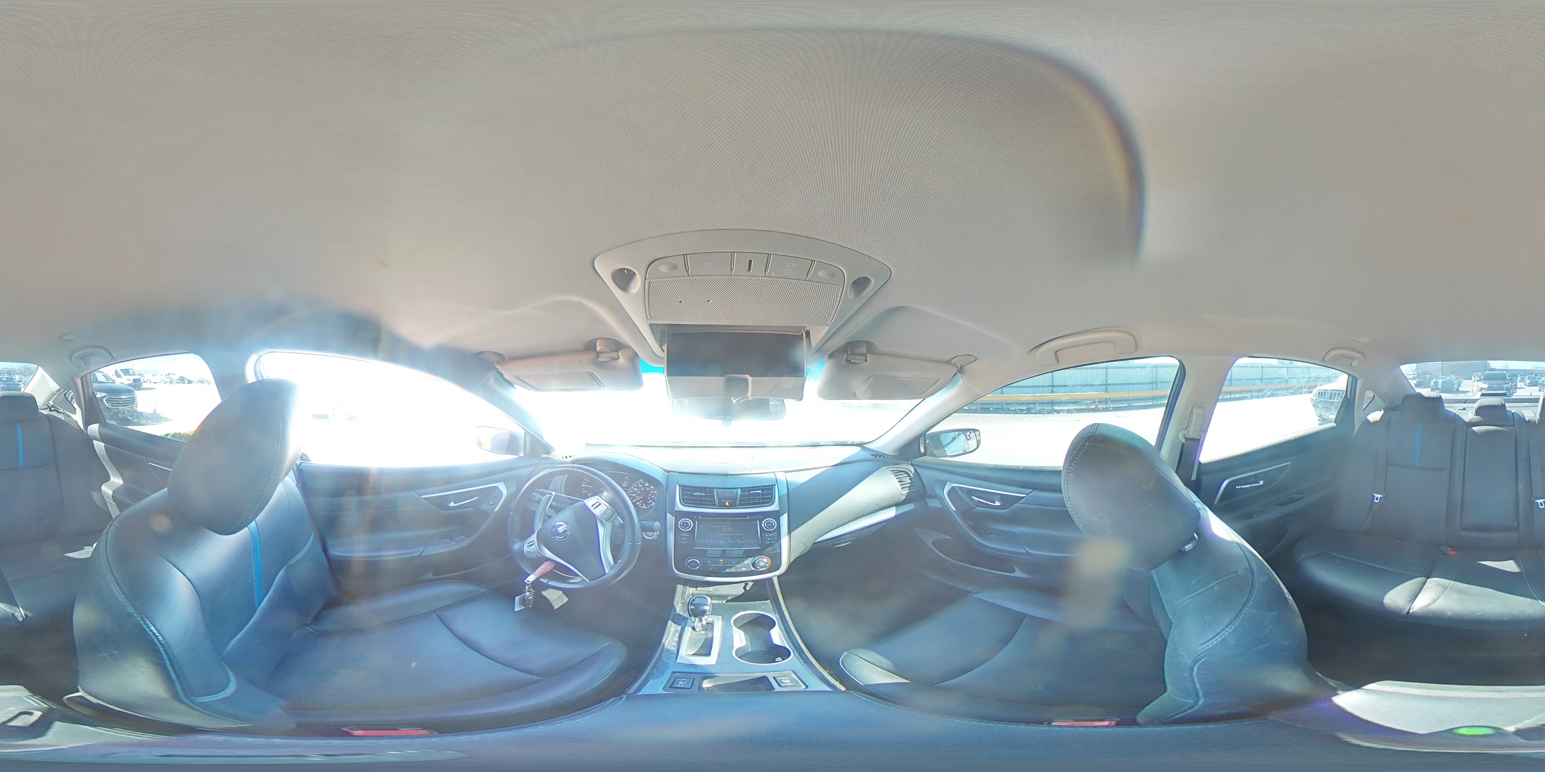2018 Nissan Altima - Image 14