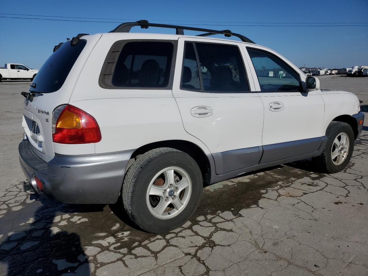 2002 Hyundai Santa Fe - Image 3