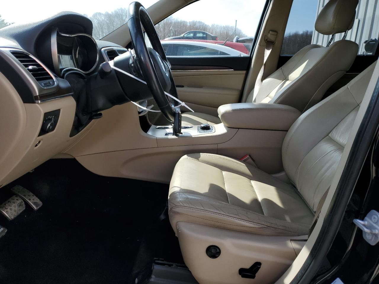 2015 Jeep Grand Cherokee - Image 7