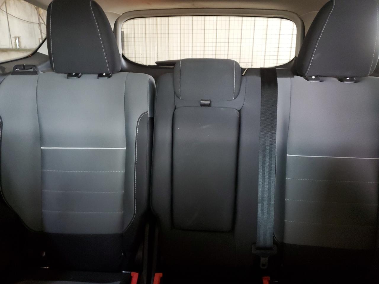 2015 Ford Escape - Image 10