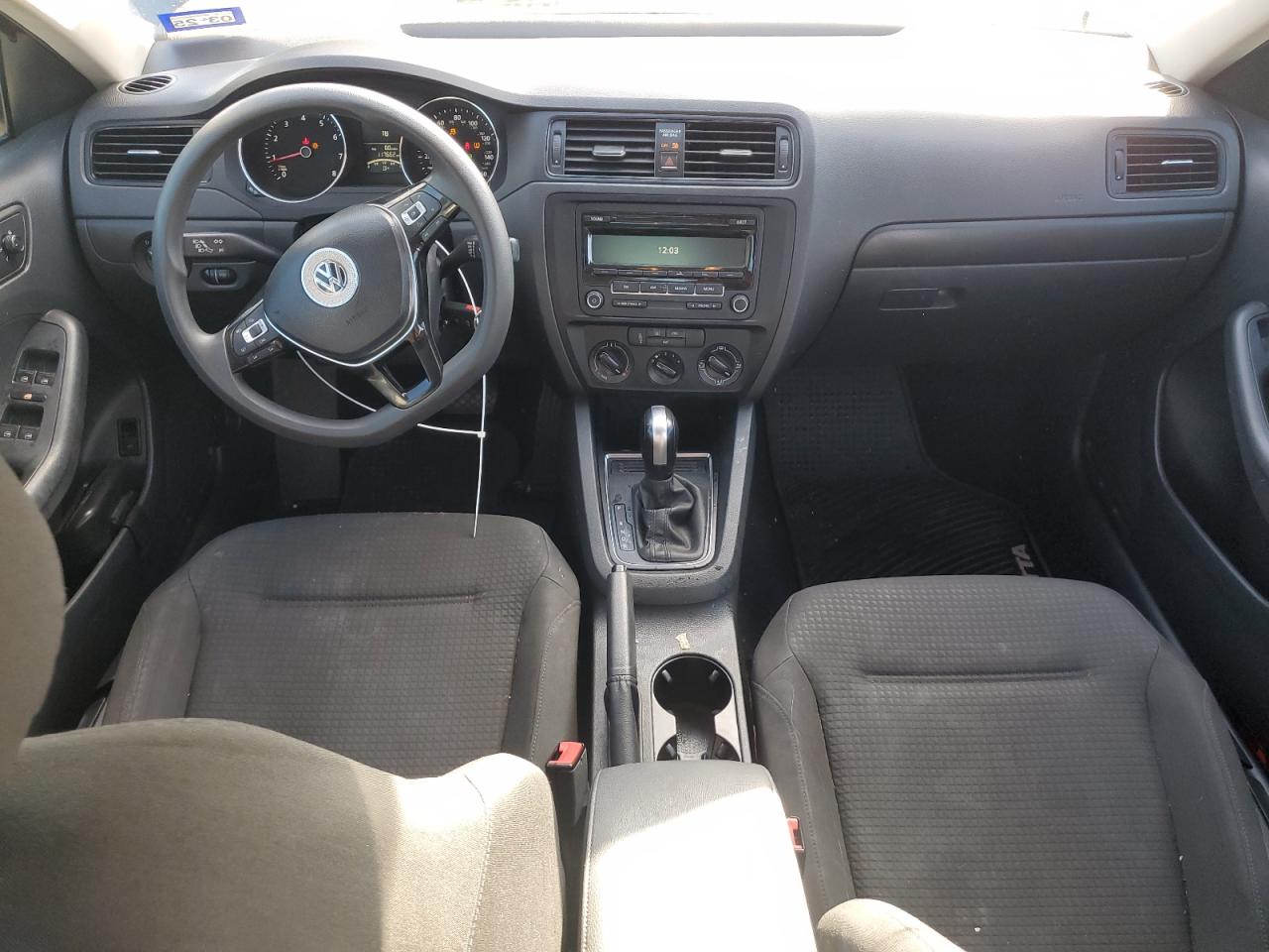 2015 Volkswagen Jetta - Image 8