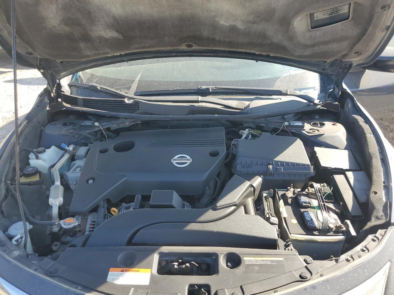 2014 Nissan Altima - Image 11