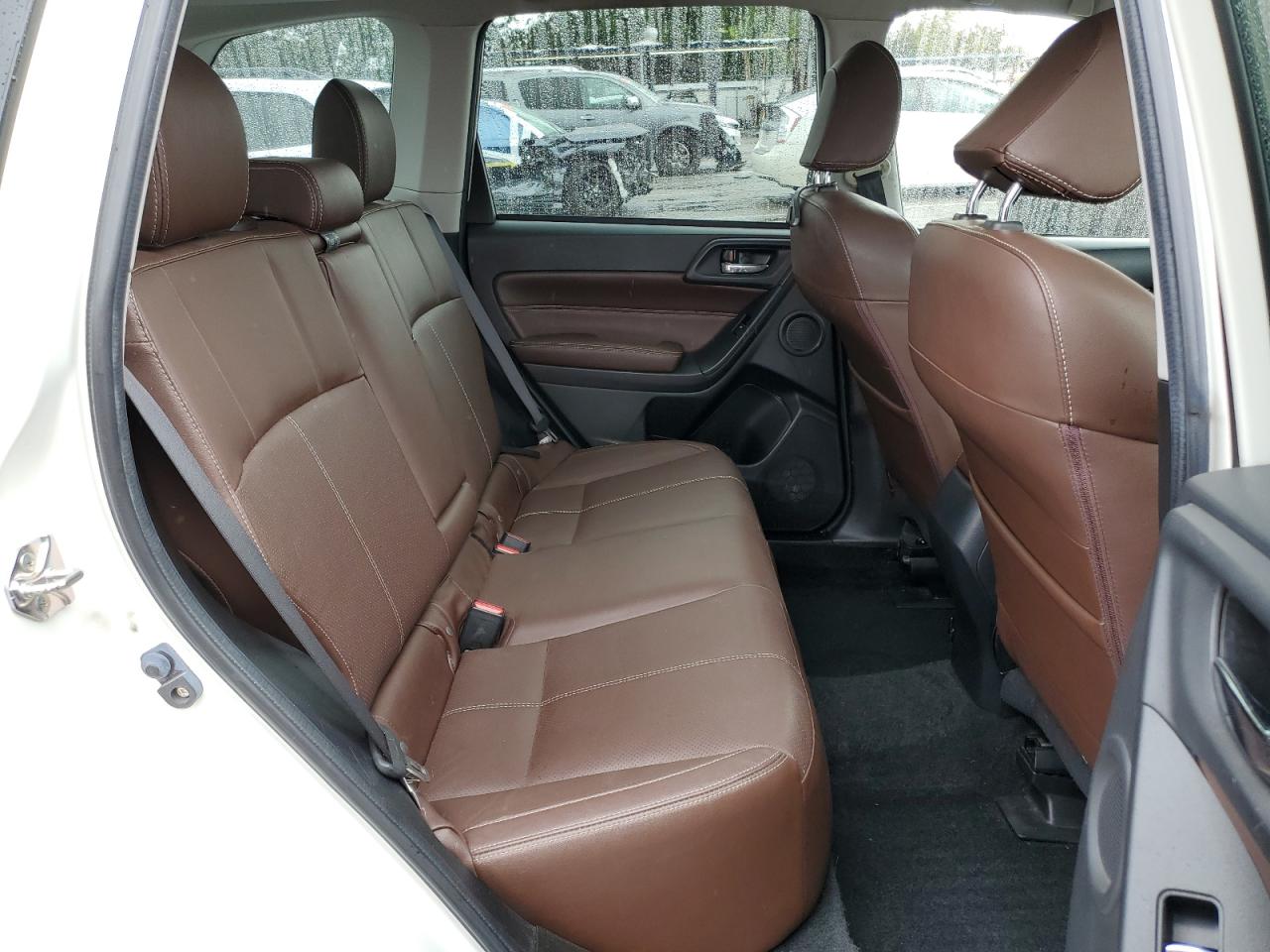 2017 Subaru Forester - Image 11