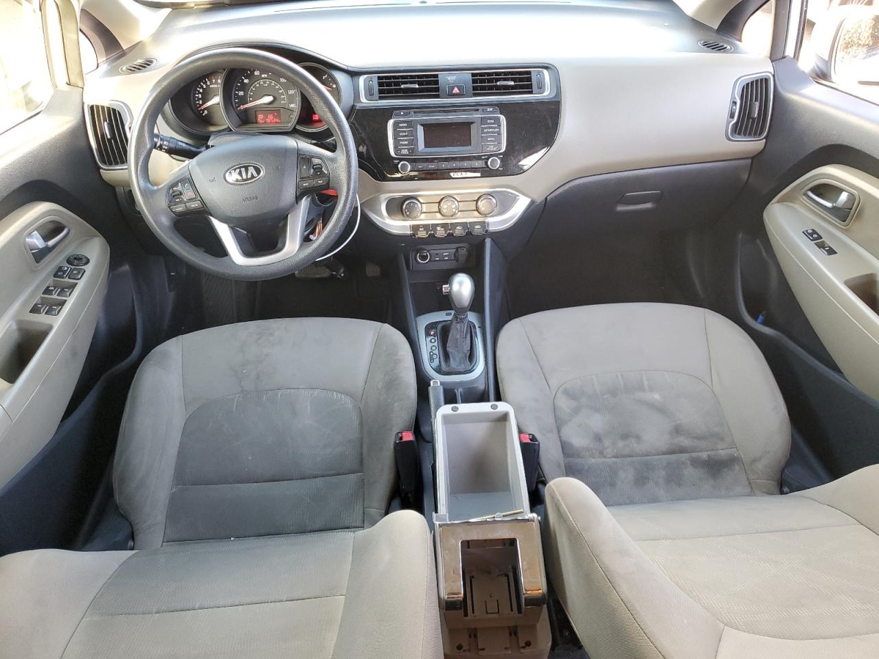 2016 Kia Rio - Image 8