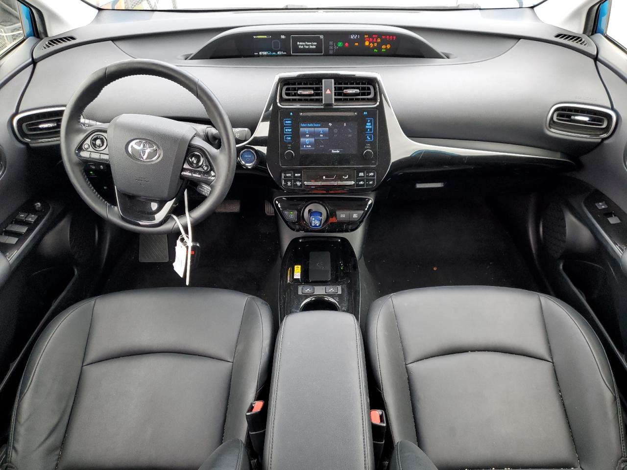 2019 Toyota Prius - Image 8