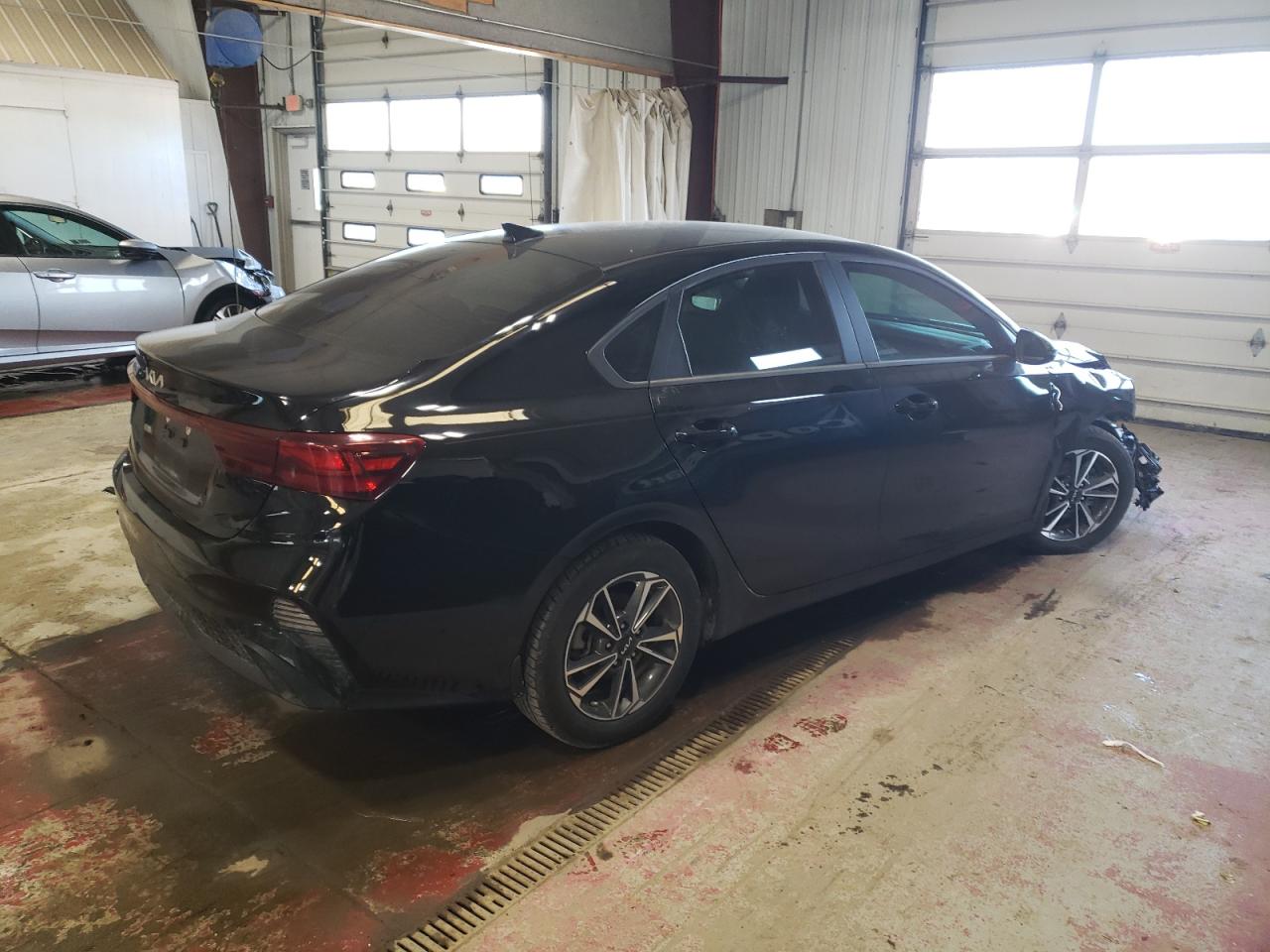 2022 Kia Forte - Image 3