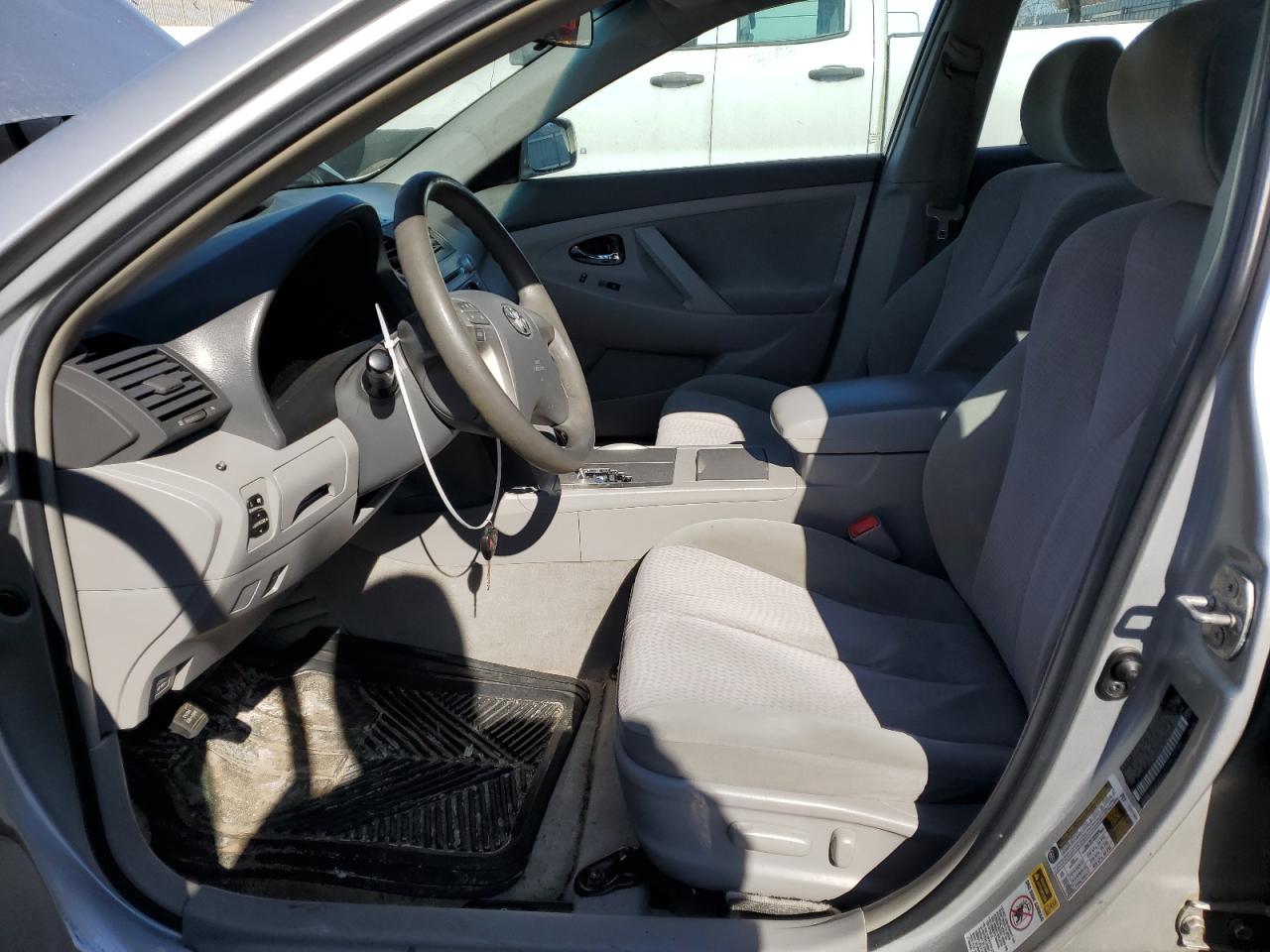 2011 Toyota Camry - Image 7