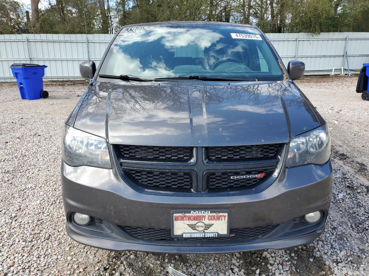 2018 Dodge Caravan - Image 5