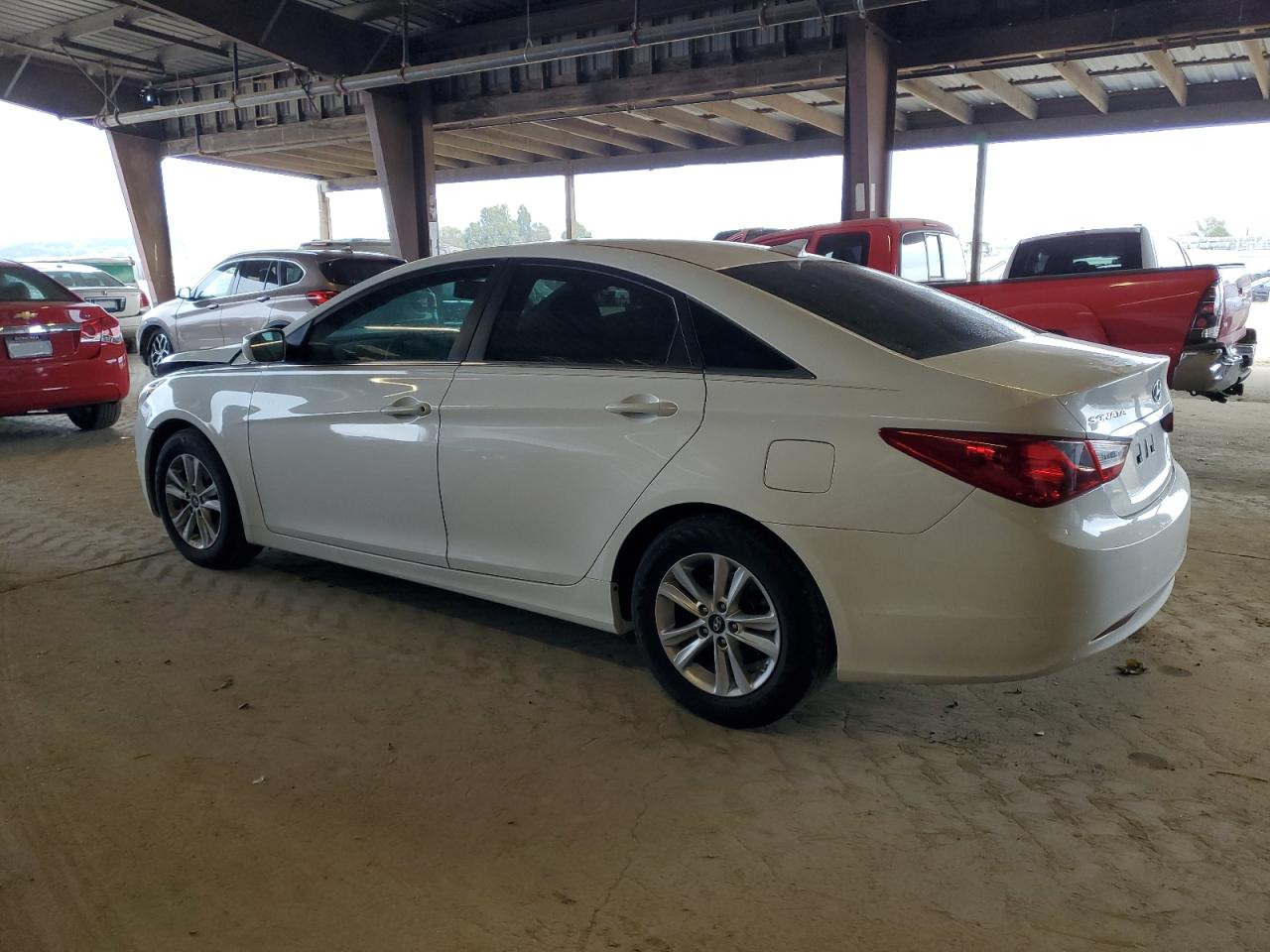 2013 Hyundai Sonata - Image 2