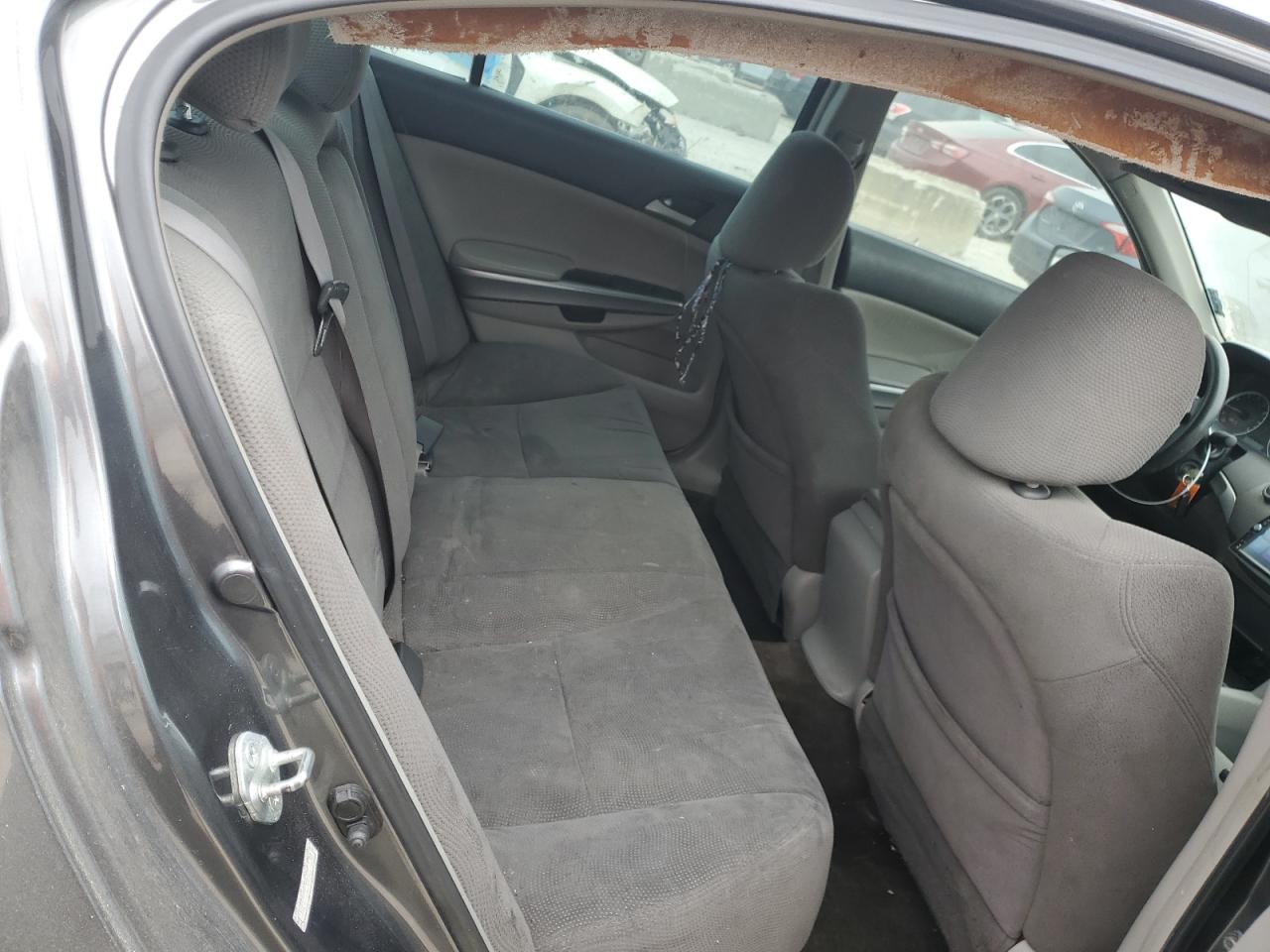 2009 Honda Accord - Image 10
