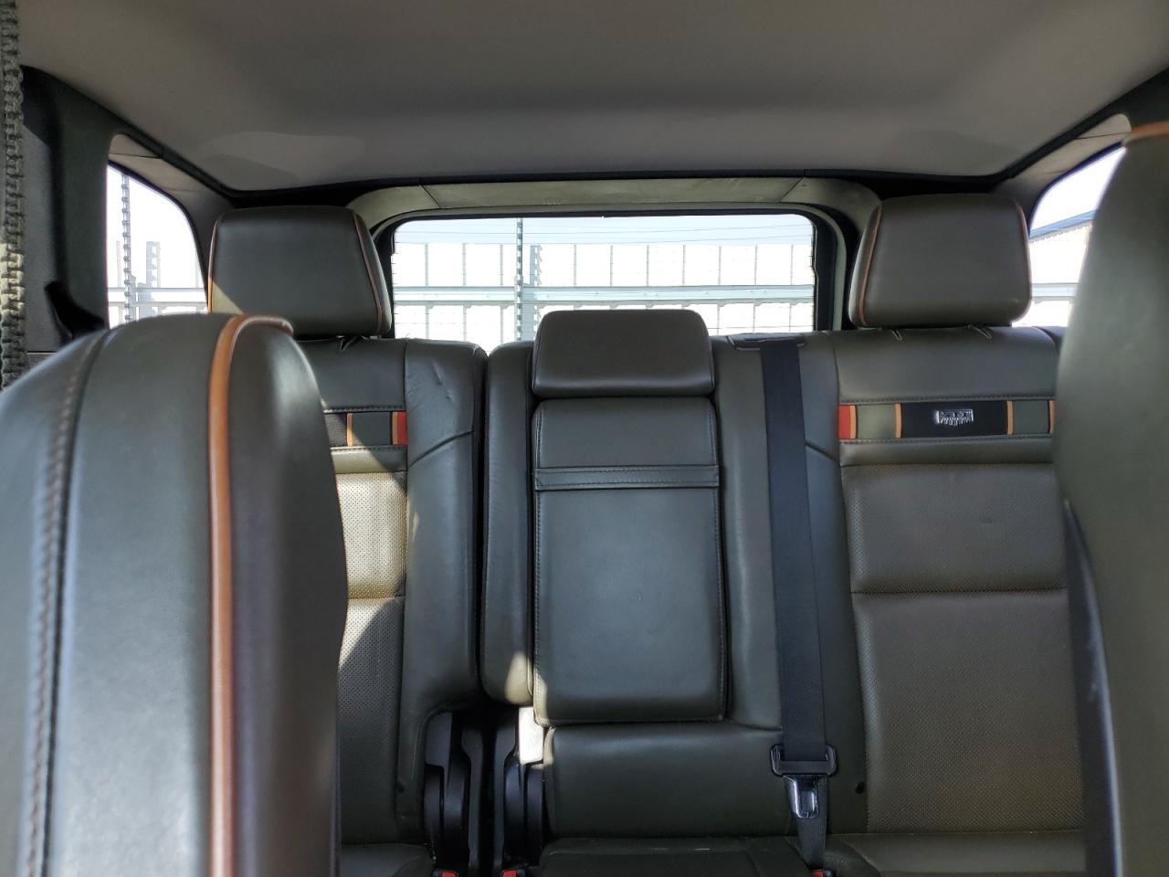 2011 Jeep Grand Cherokee - Image 10