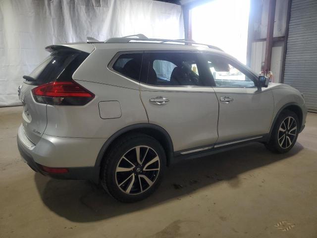  NISSAN ROGUE 2017 Серебристый