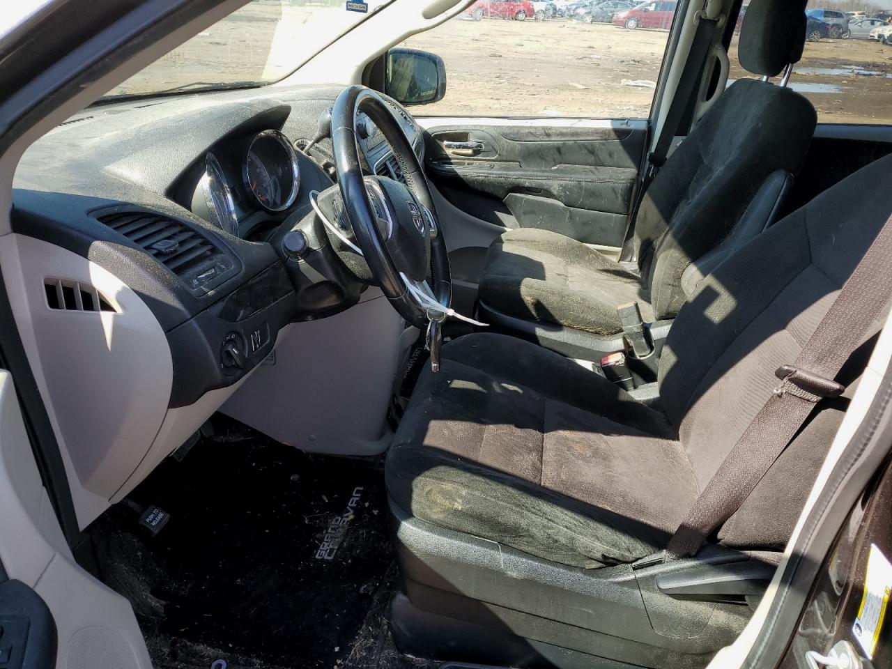 2015 Dodge Caravan - Image 7