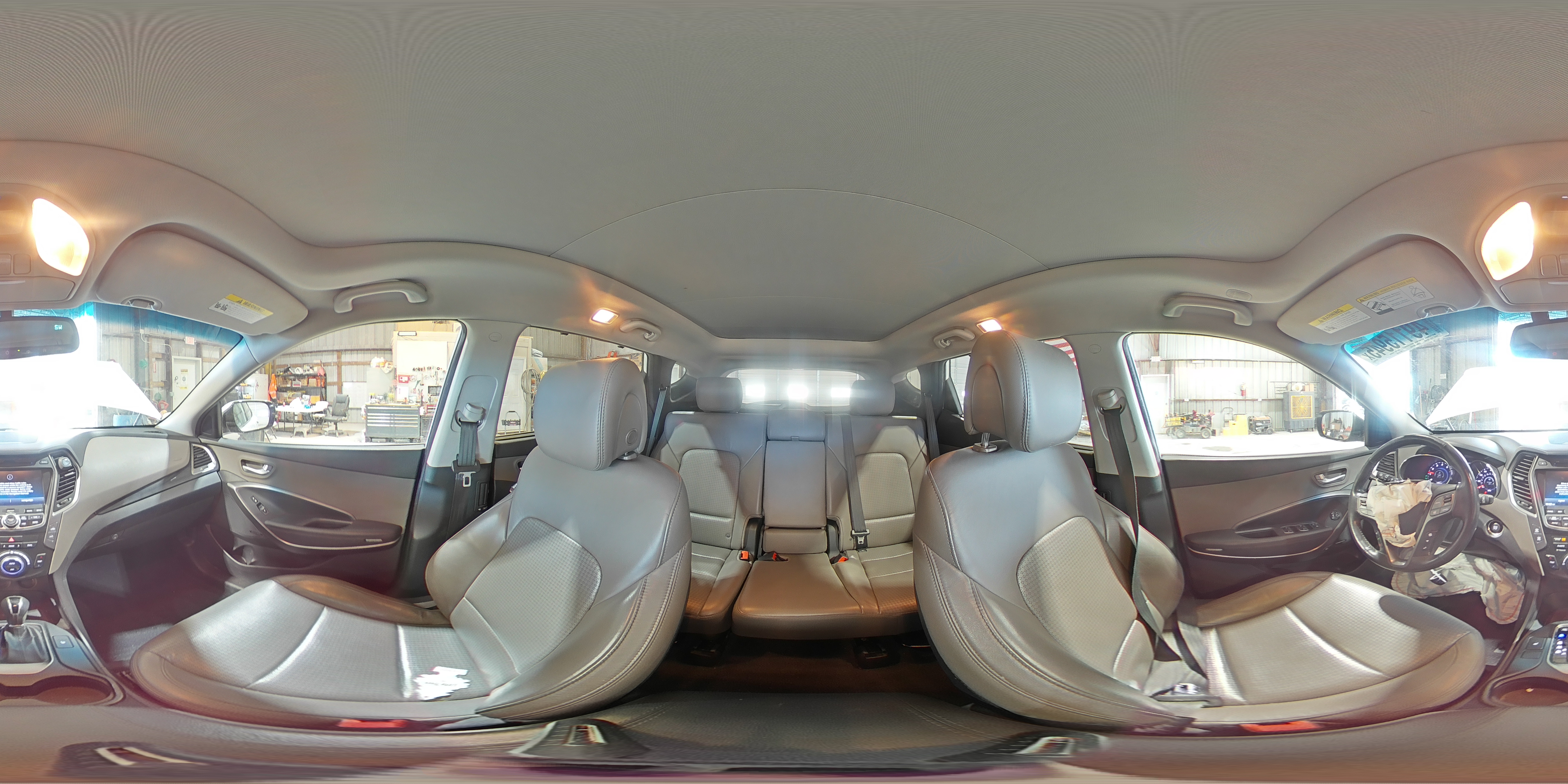 2013 Hyundai Santa Fe - Image 14