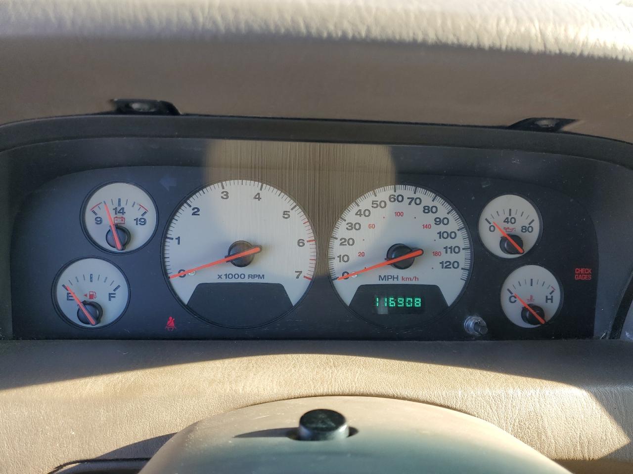 2001 Jeep Grand Cherokee Limited VIN: 1J4GW58N81C643572 Lot: 49119035