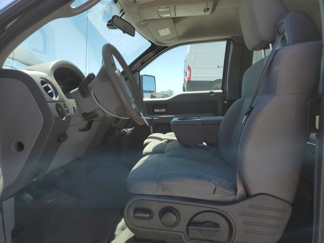 2007 Ford F-150 - Image 7