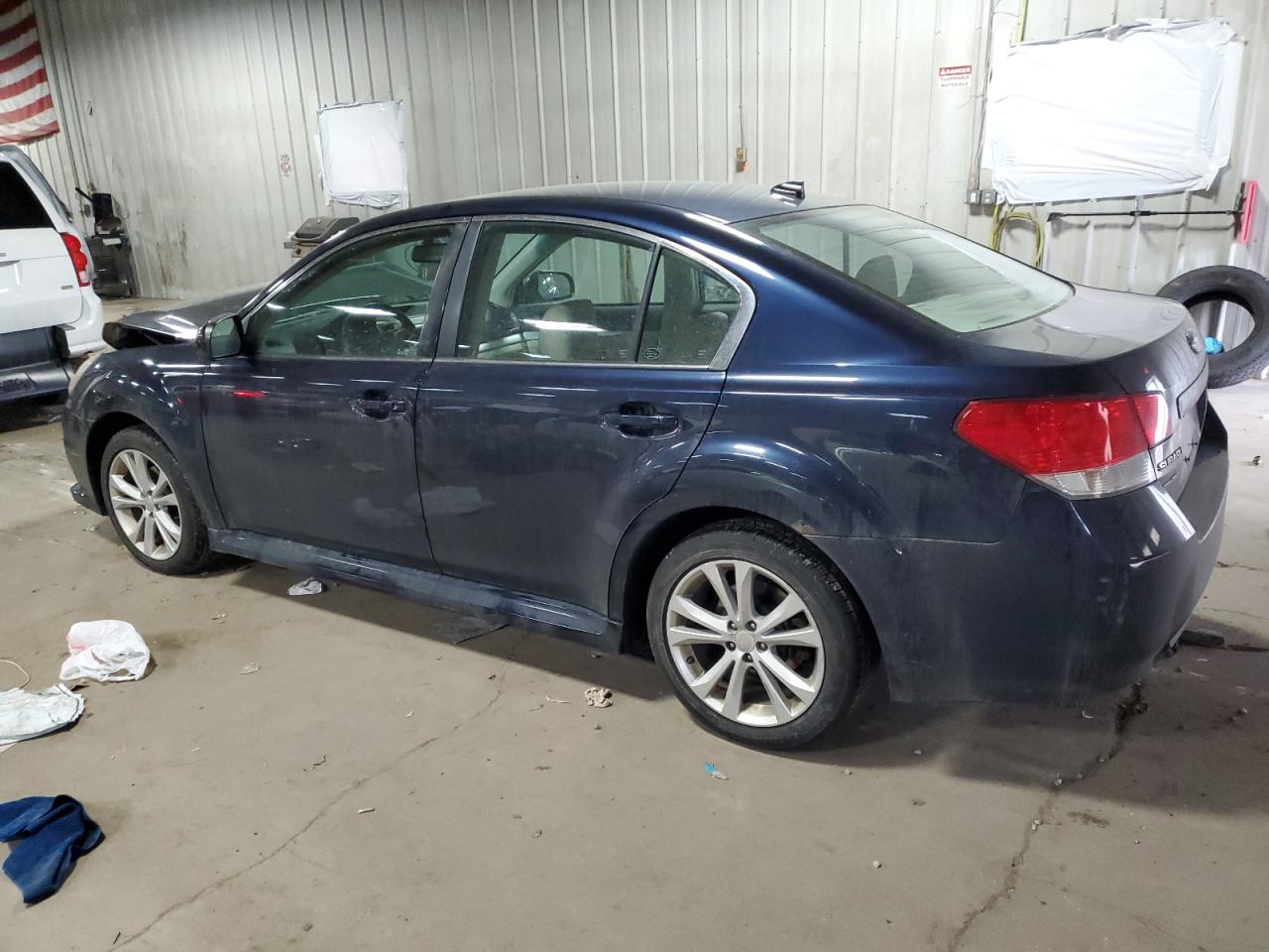 2014 Subaru Legacy - Image 2