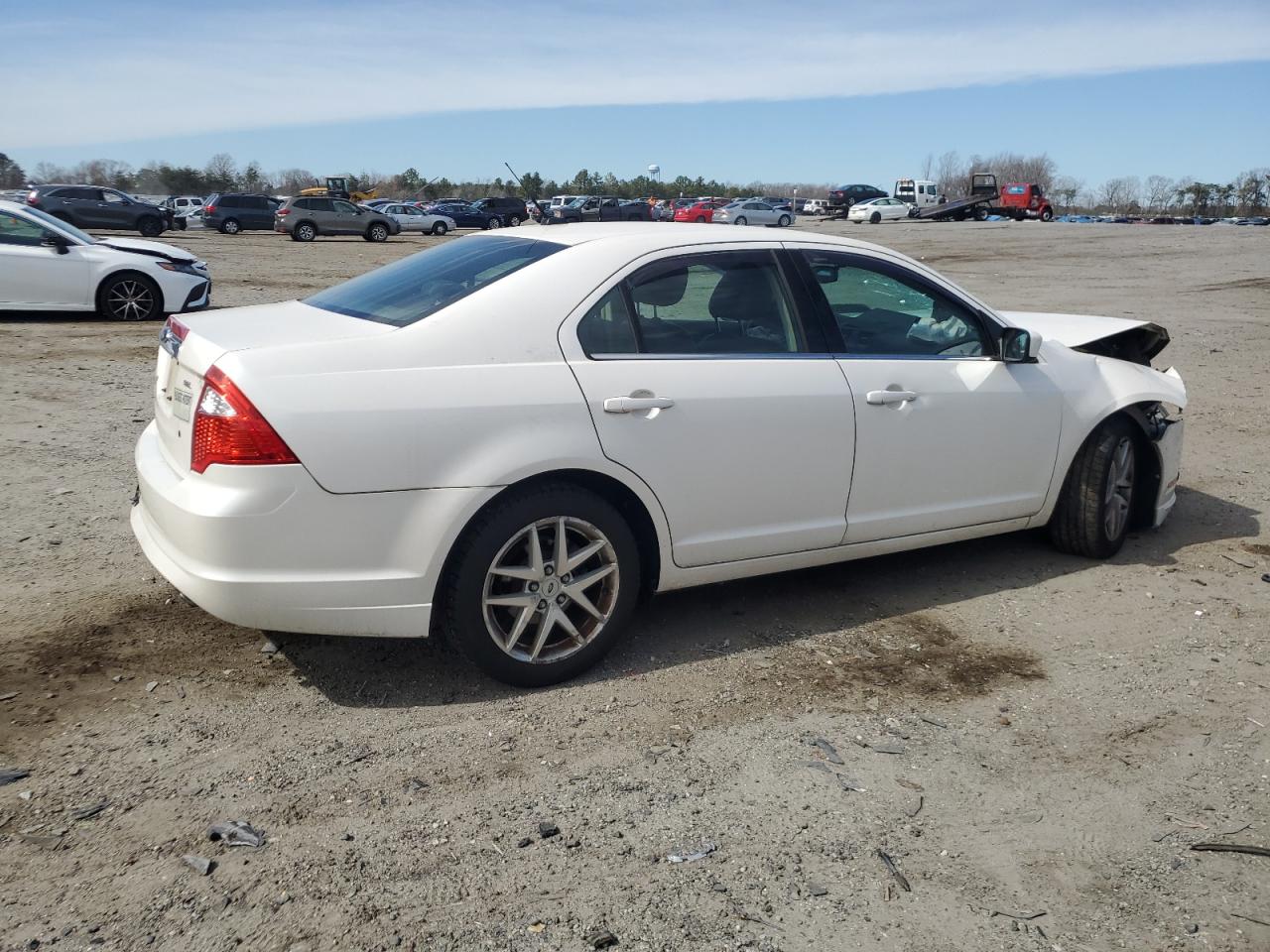 2010 Ford Fusion - Image 3