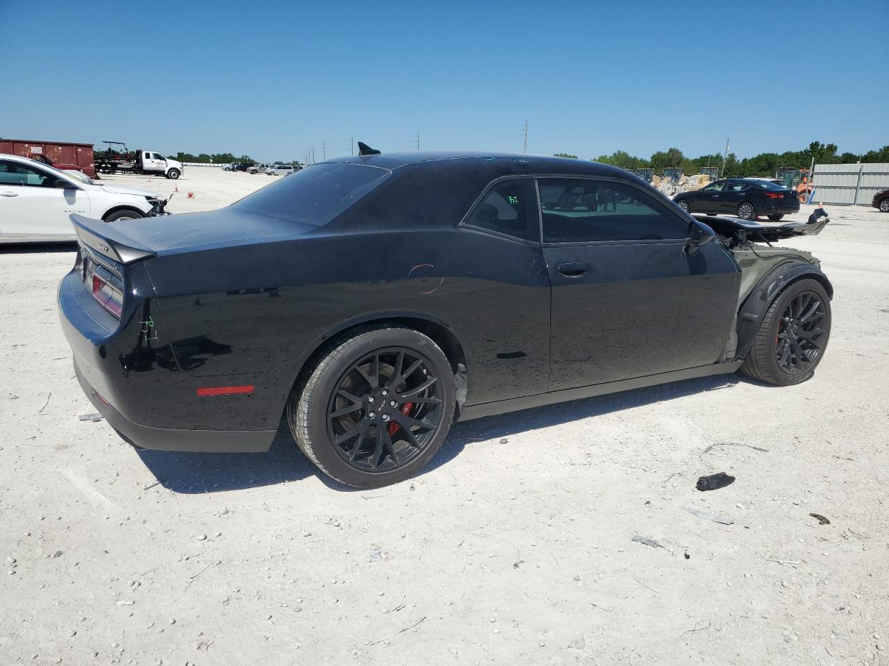 2016 Dodge Challenger - Image 3