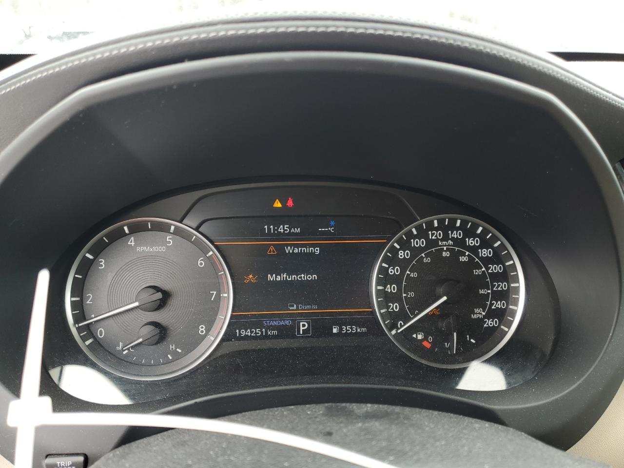 2019 Infiniti QX50 - Image 9
