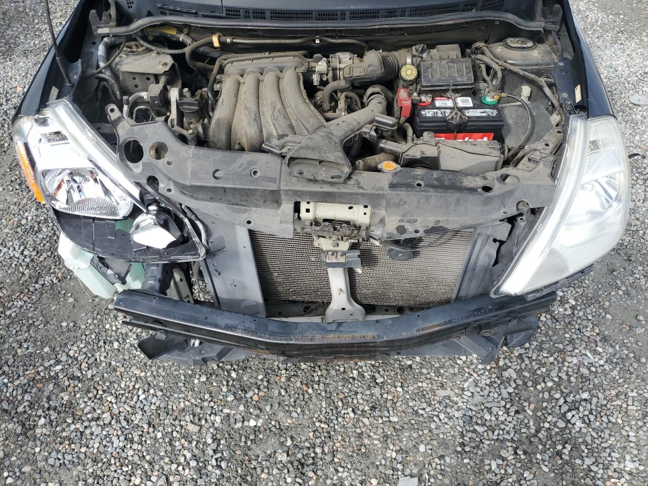 2012 Nissan Versa - Image 11