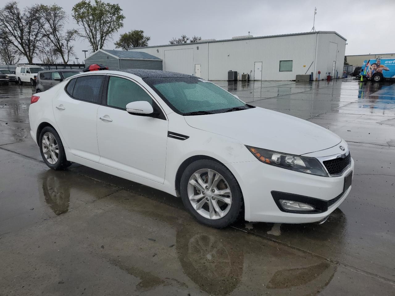 2013 Kia Optima - Image 4