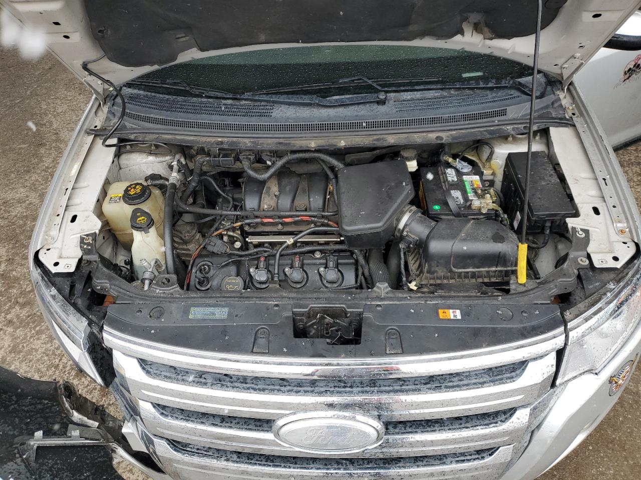 2011 Ford Edge - Image 12