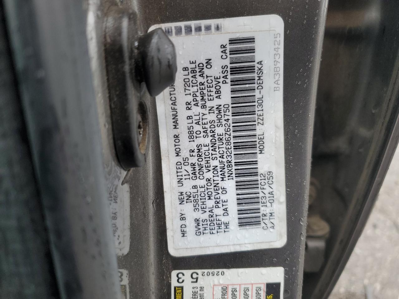 2006 Toyota Corolla - Image 12