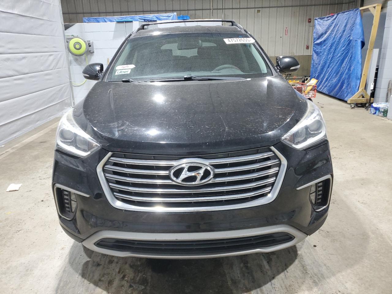 2017 Hyundai Santa Fe - Image 5
