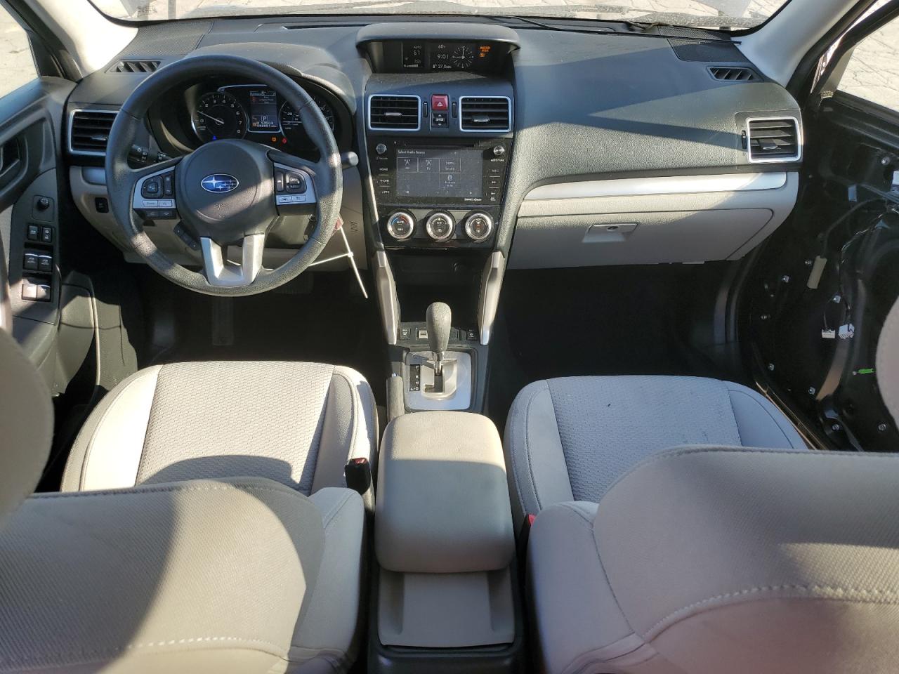 2017 Subaru Forester - Image 8