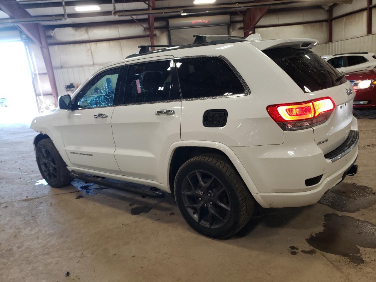 2014 Jeep Grand Cherokee - Image 2