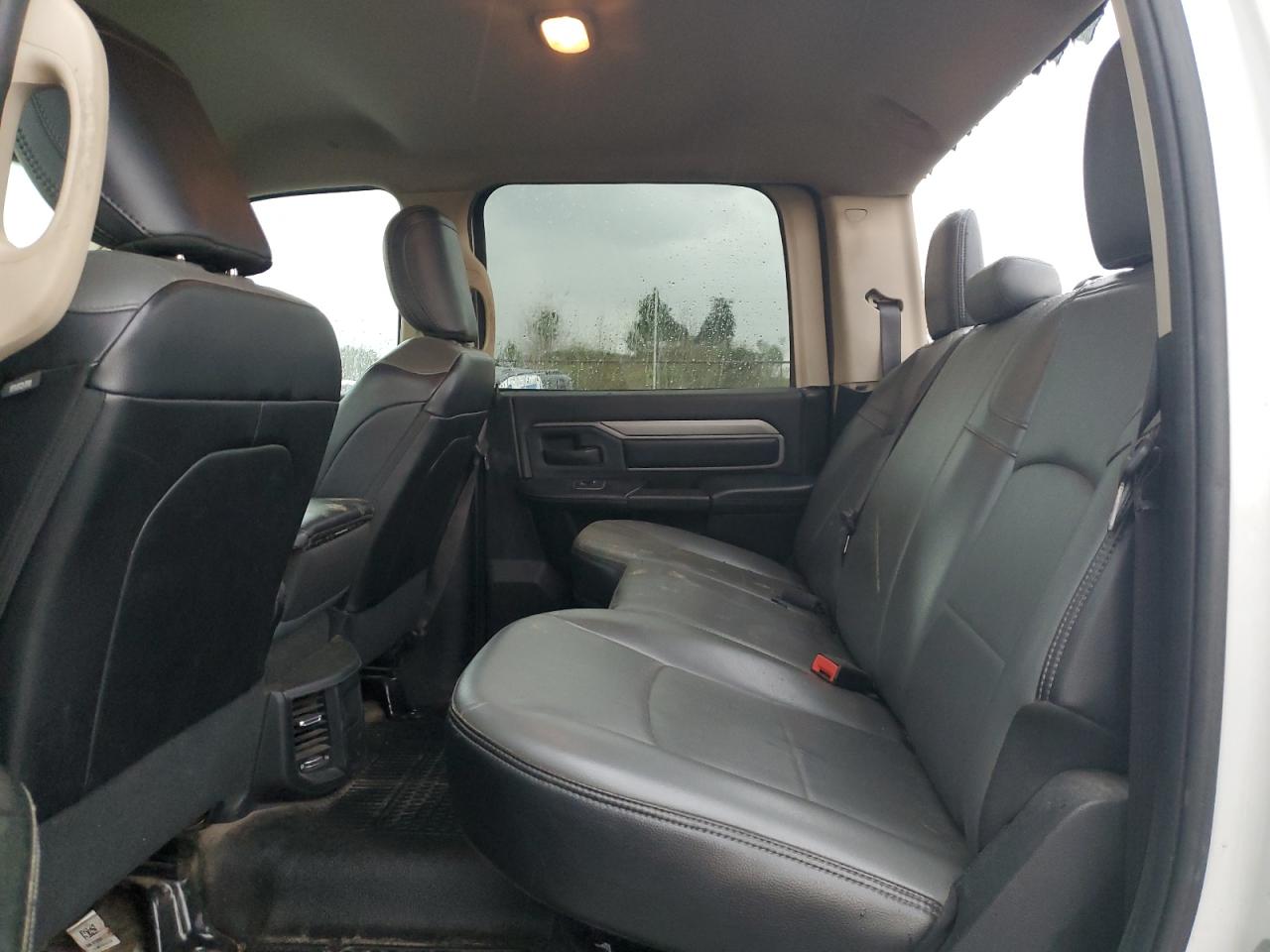 2020 RAM 2500 - Image 10
