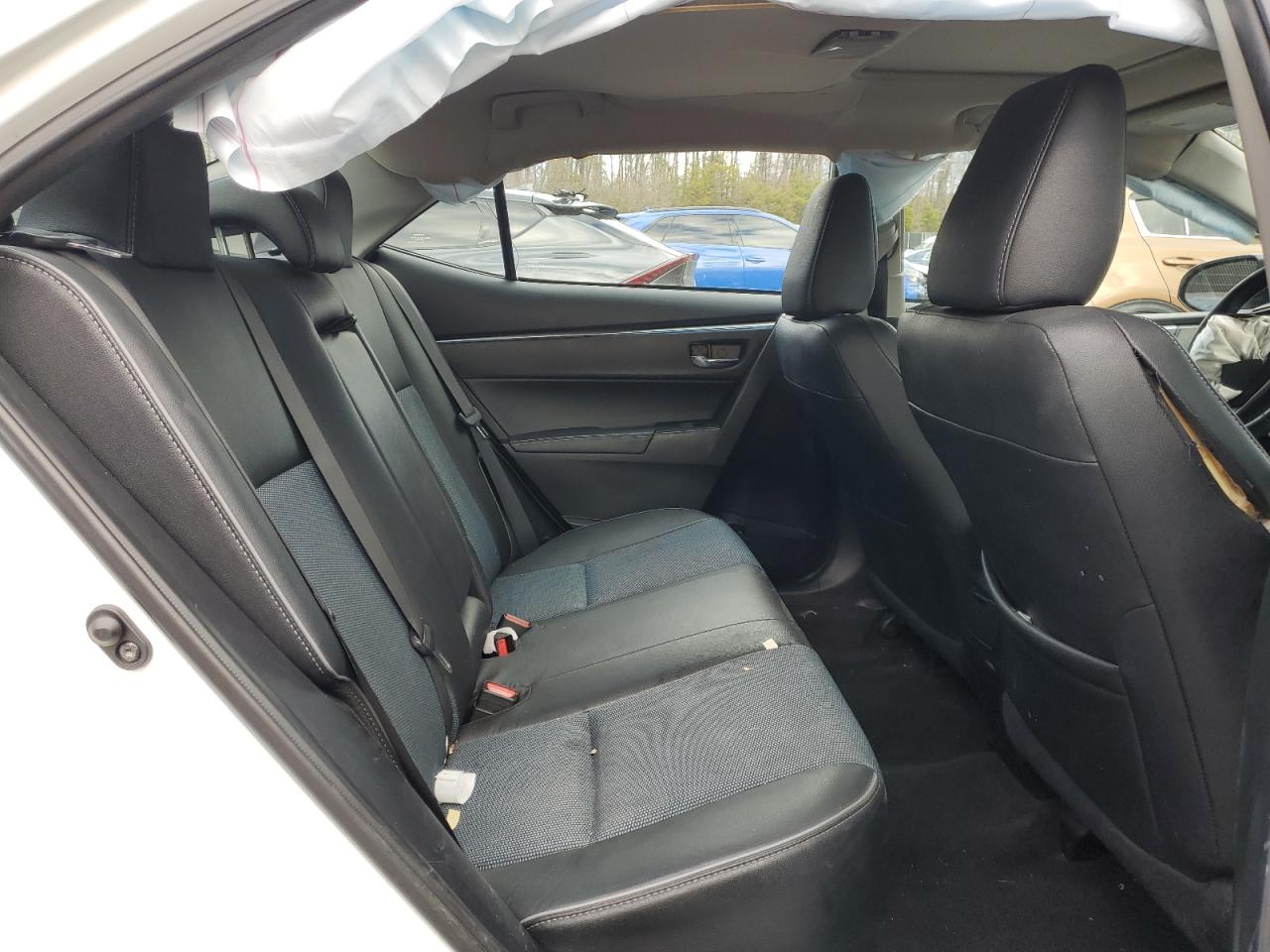 2015 Toyota Corolla - Image 10