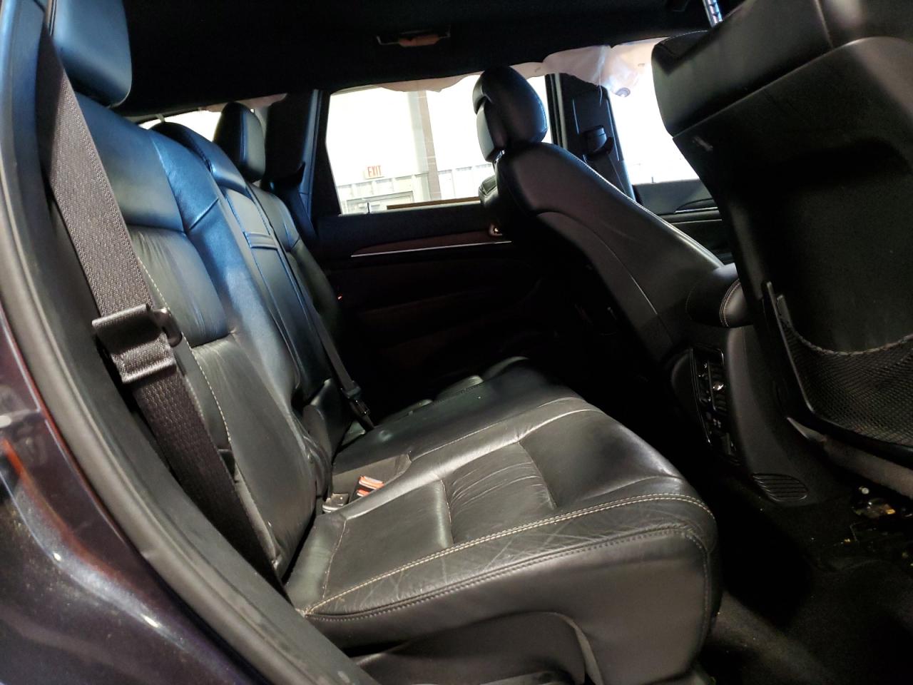 2014 Jeep Grand Cherokee - Image 11