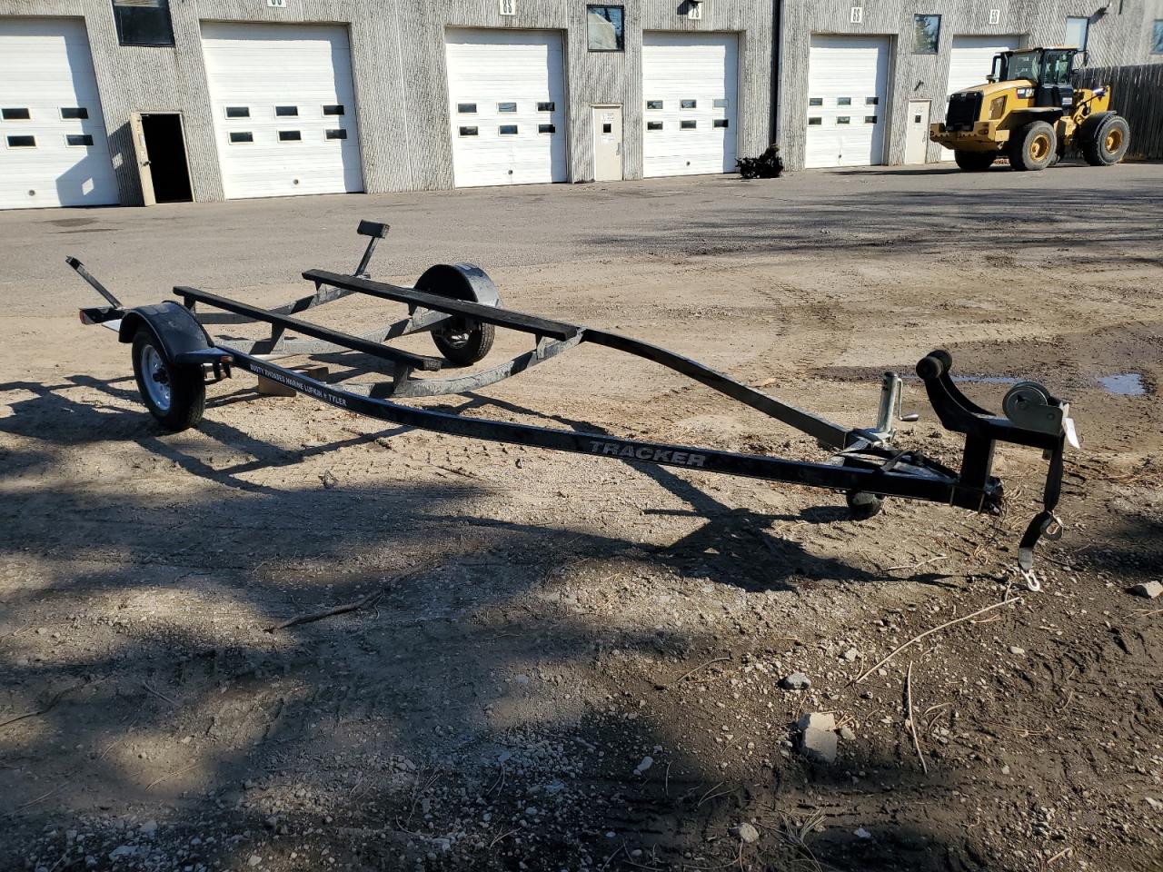 2013 Tracker Boat Trailer იყიდება Ham Lake-ში, MN - Front End