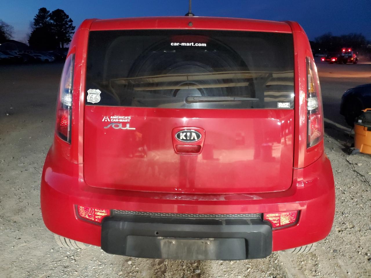 2011 Kia Soul + VIN: KNDJT2A2XB7238200 Lot: 48202855