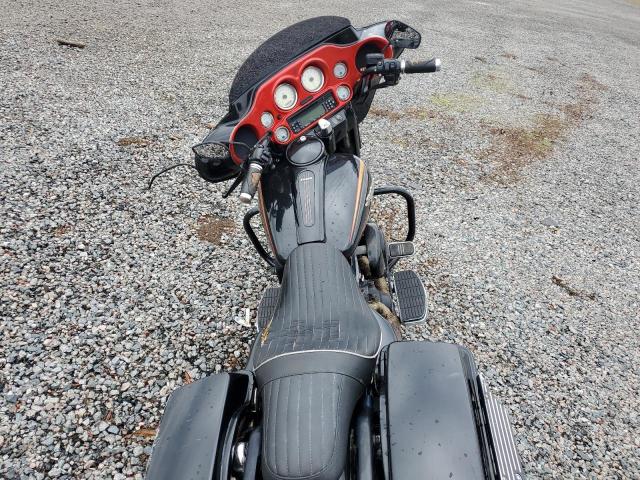 2006 HARLEY-DAVIDSON FLHXI 