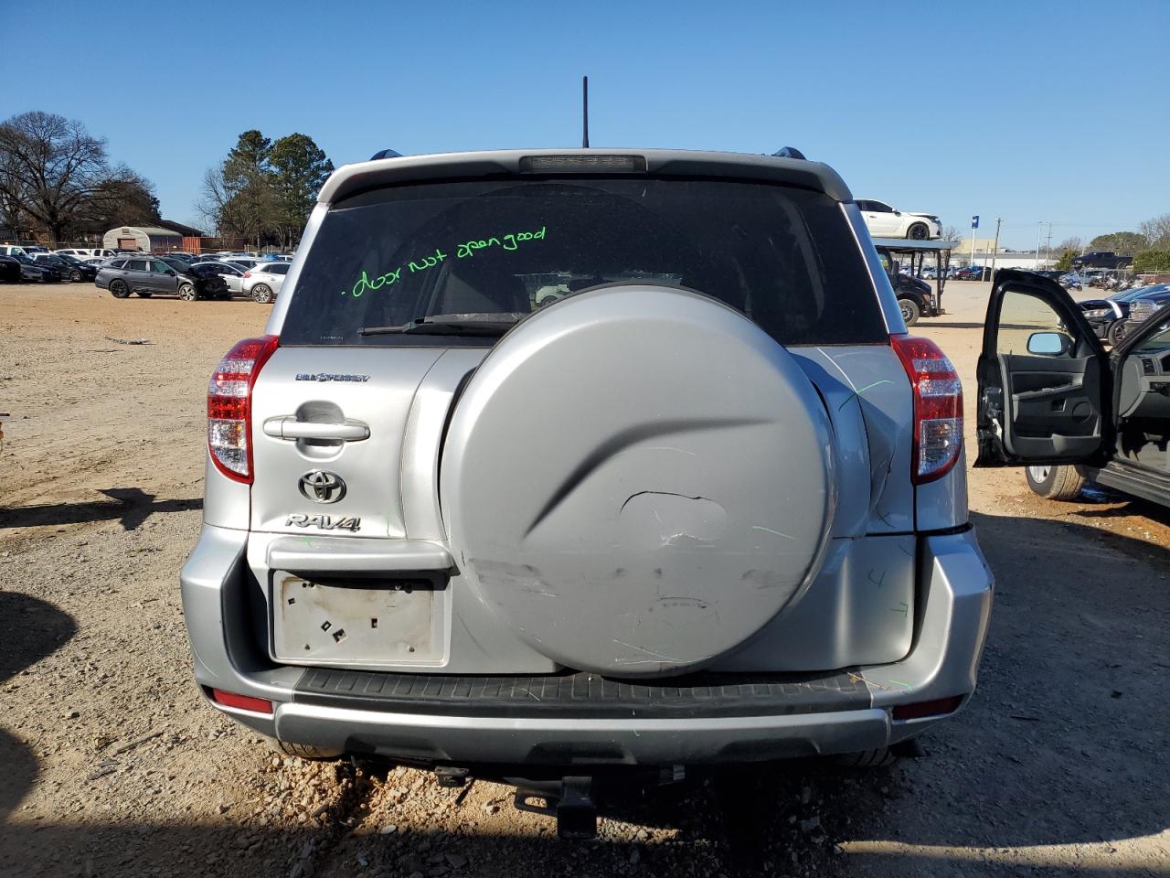 2012 Toyota RAV 4 - Image 6