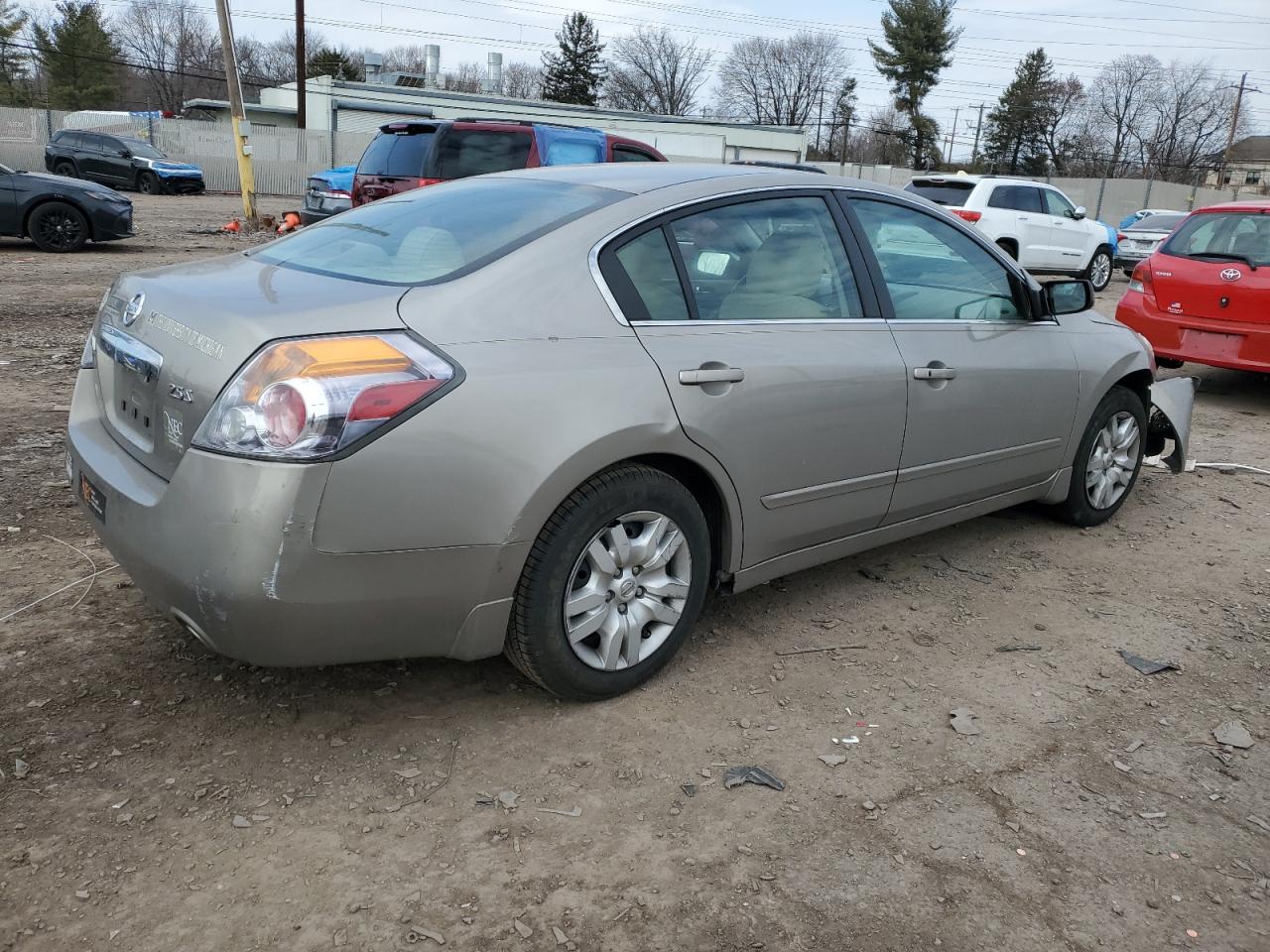 2011 Nissan Altima - Image 3
