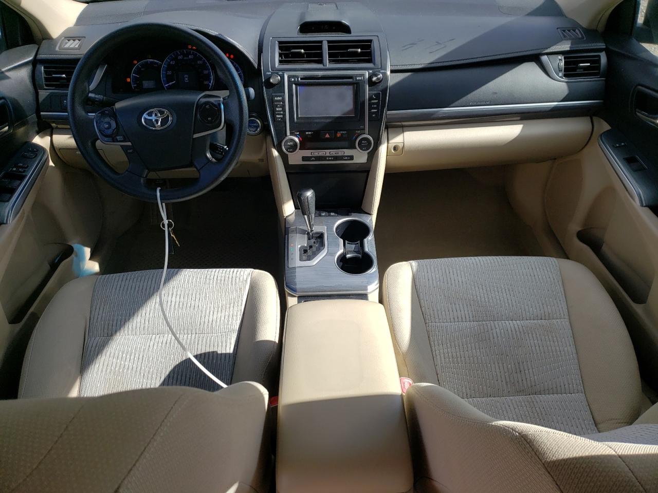 2013 Toyota Camry - Image 8