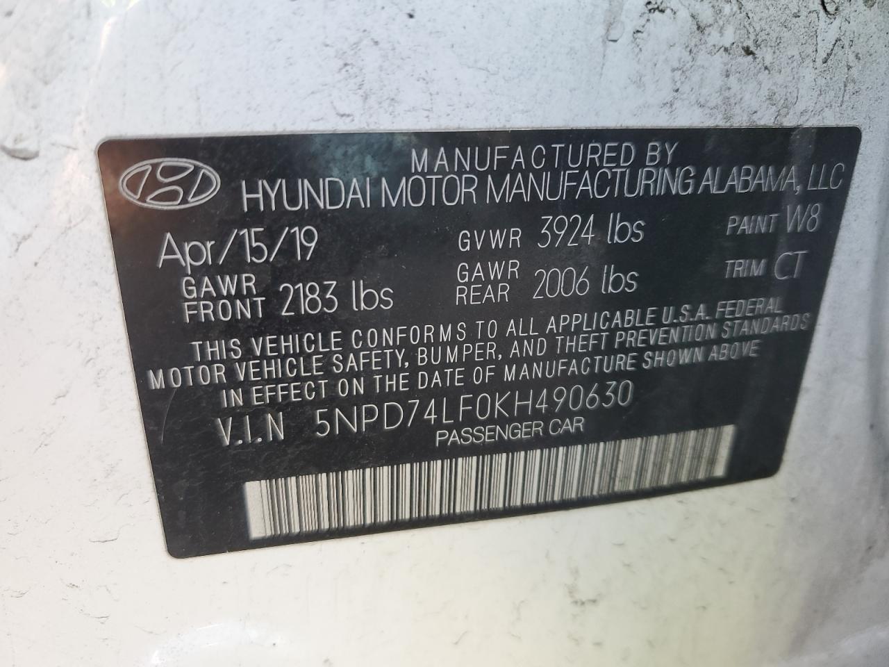 2019 Hyundai Elantra - Image 13
