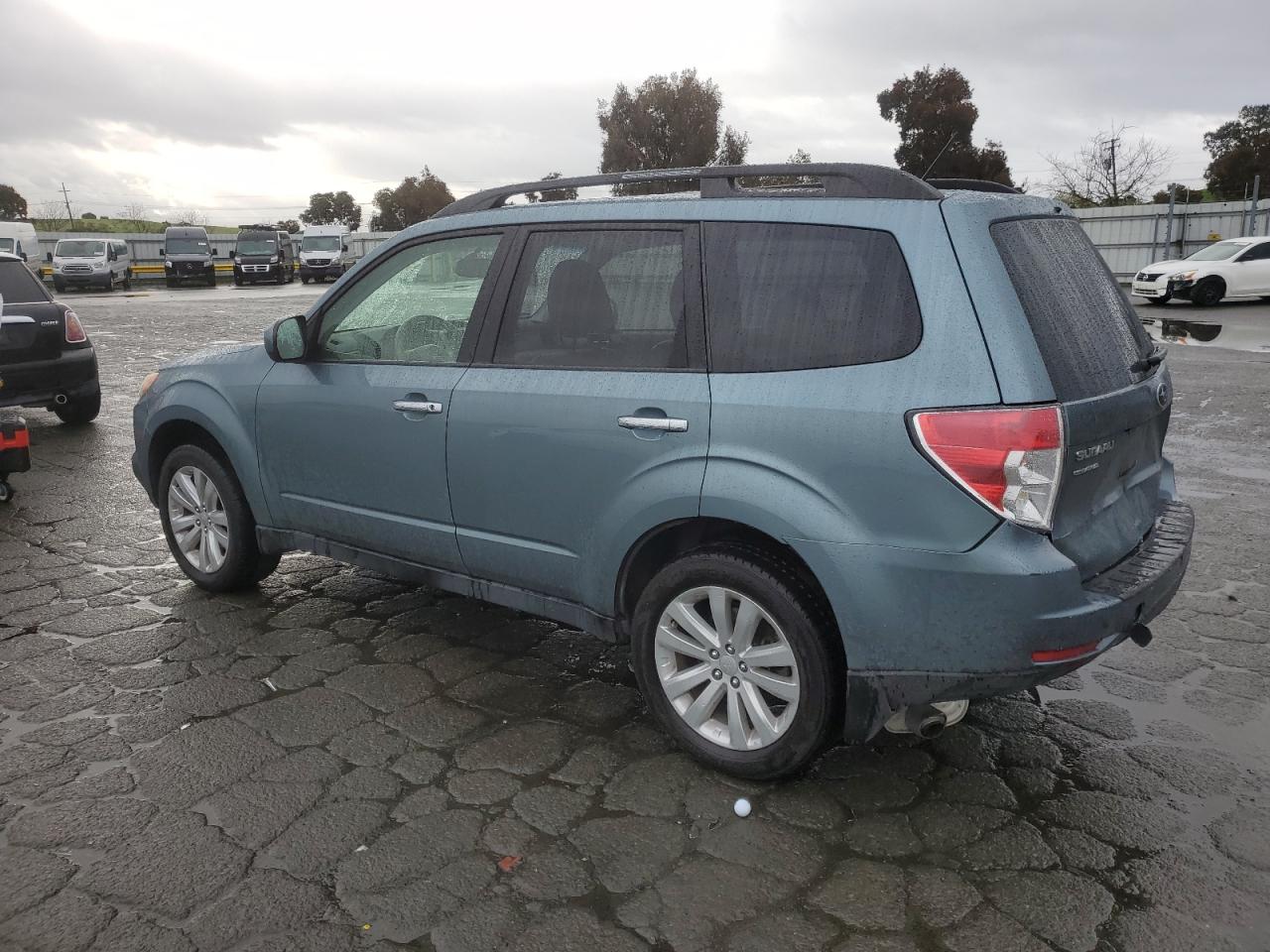 2013 Subaru Forester - Image 2