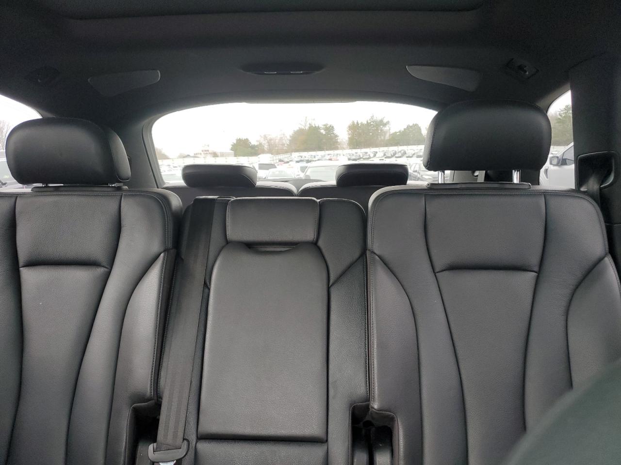 2019 Audi Q7 - Image 10