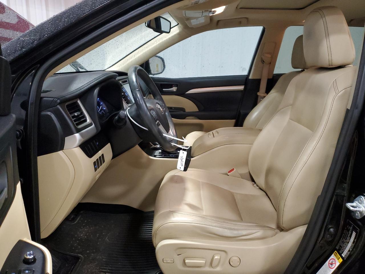 2016 Toyota Highlander - Image 7