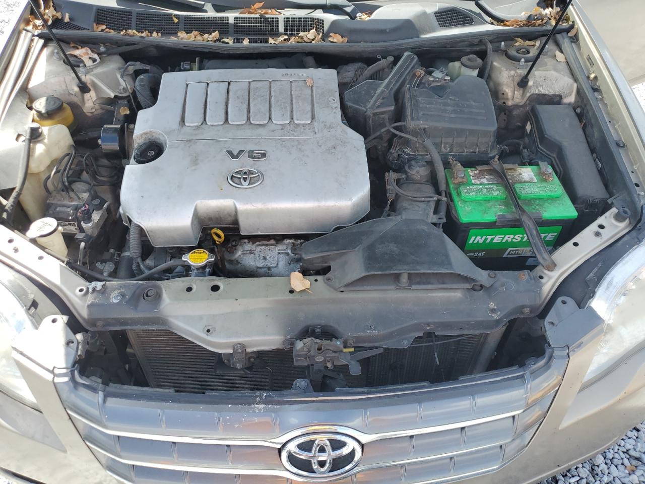 2008 Toyota Avalon - Image 11