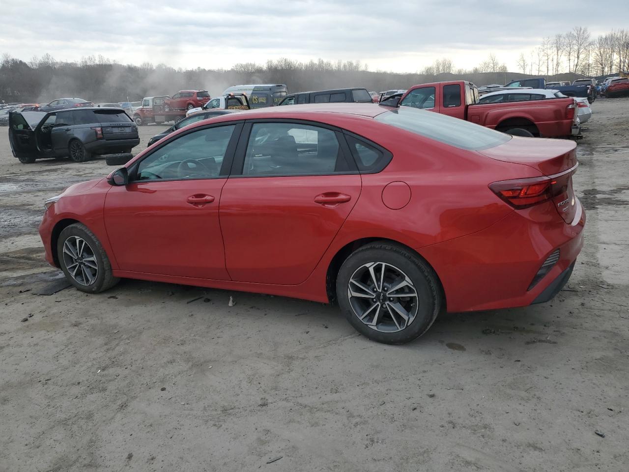 2023 Kia Forte - Image 2