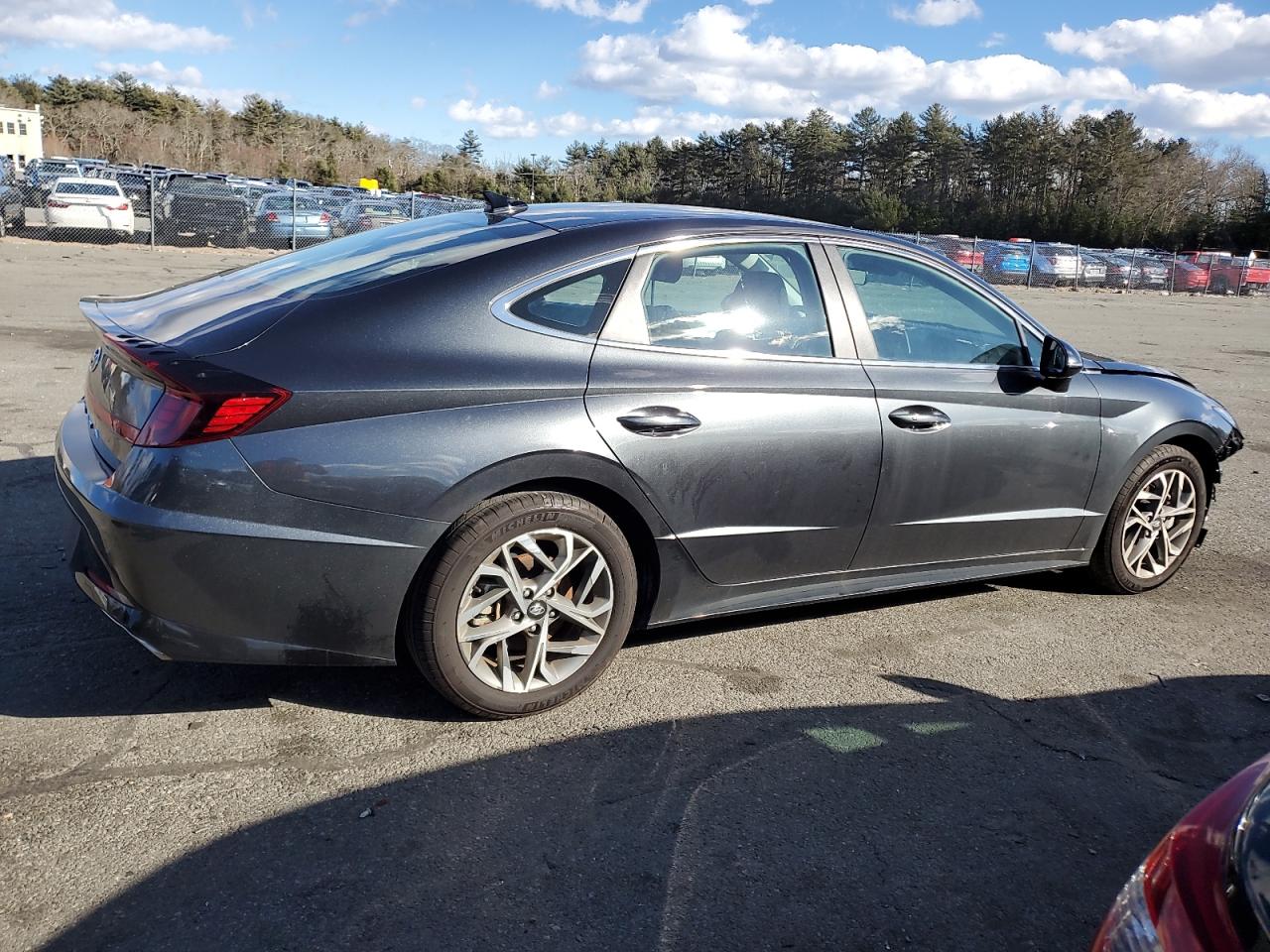2023 Hyundai Sonata - Image 3